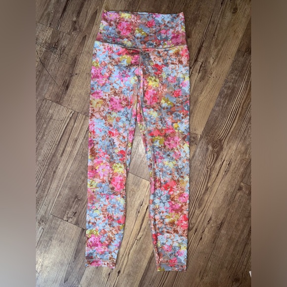 Lululemon Align Pant 25"
Inflorescence Multi - Picture 7 of 8
